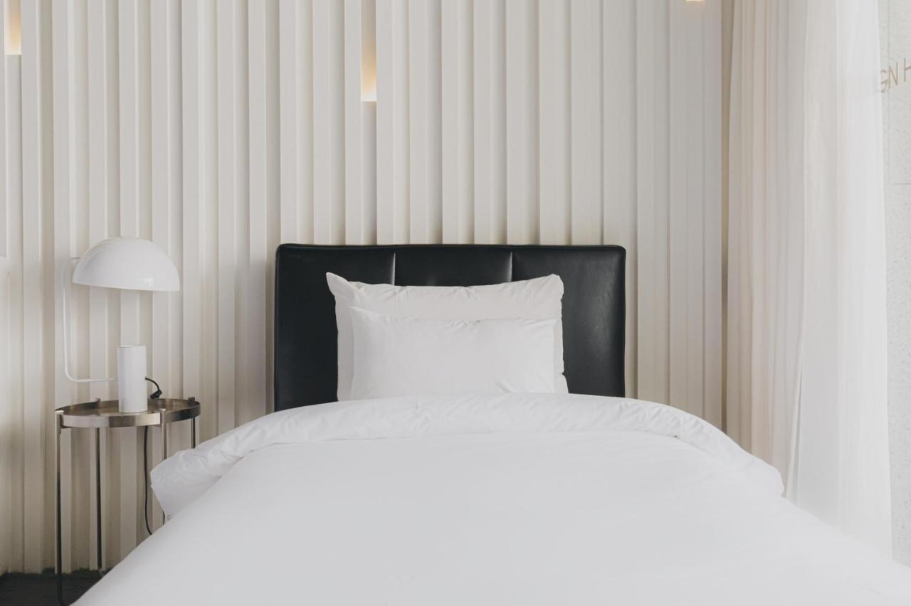 Acc Design Hotel Кванджу Экстерьер фото